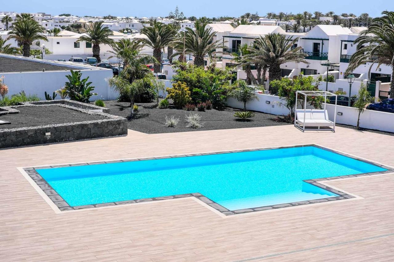 Luminosa Vivienda Vacacional Con Vista A La Piscina Costa Teguise Ngoại thất bức ảnh