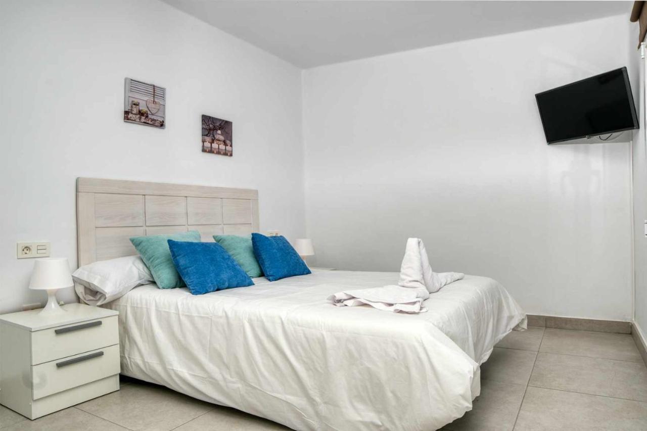 Luminosa Vivienda Vacacional Con Vista A La Piscina Costa Teguise Ngoại thất bức ảnh