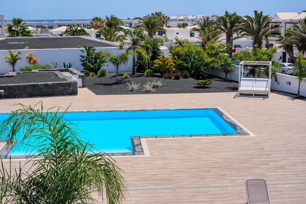 Luminosa Vivienda Vacacional Con Vista A La Piscina Costa Teguise Ngoại thất bức ảnh